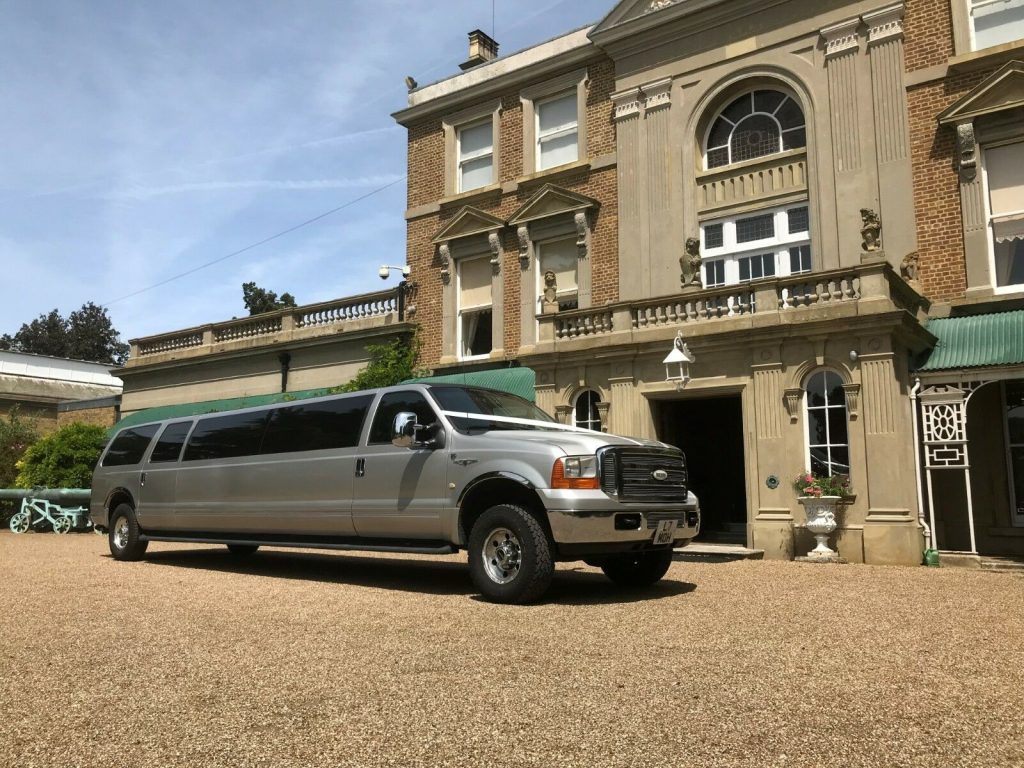 Telford Ford Excursion Limo service